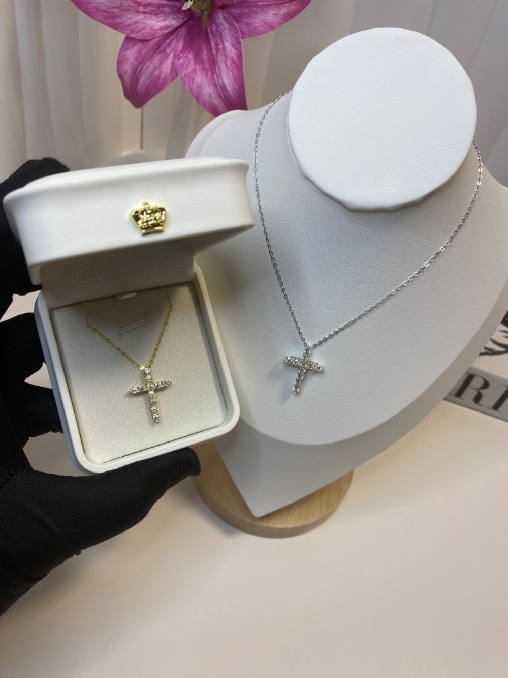 Moissanite Cross Pendant Necklace /S925 Sterling Silver/Gold - Picture 4 of 5